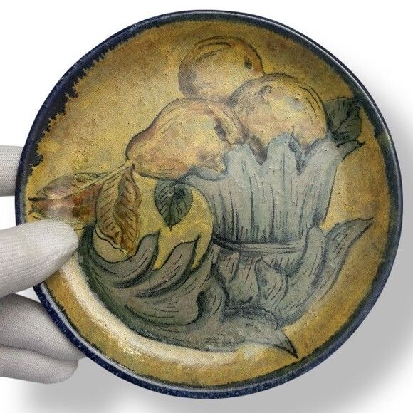 Two Capelo Studio Guanajuato 6” Mexican Pottery Wall Plates Fruits Signed - Picture 6 of 9